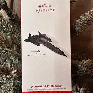 Hallmark Lockheed SR-71 Blackbird Ornament